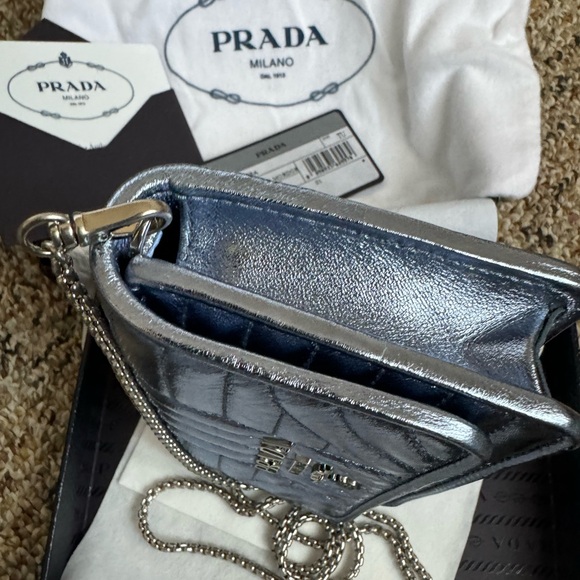 Authentic Prada Diagramme Leather Clutch Bag - Picture 7 of 11